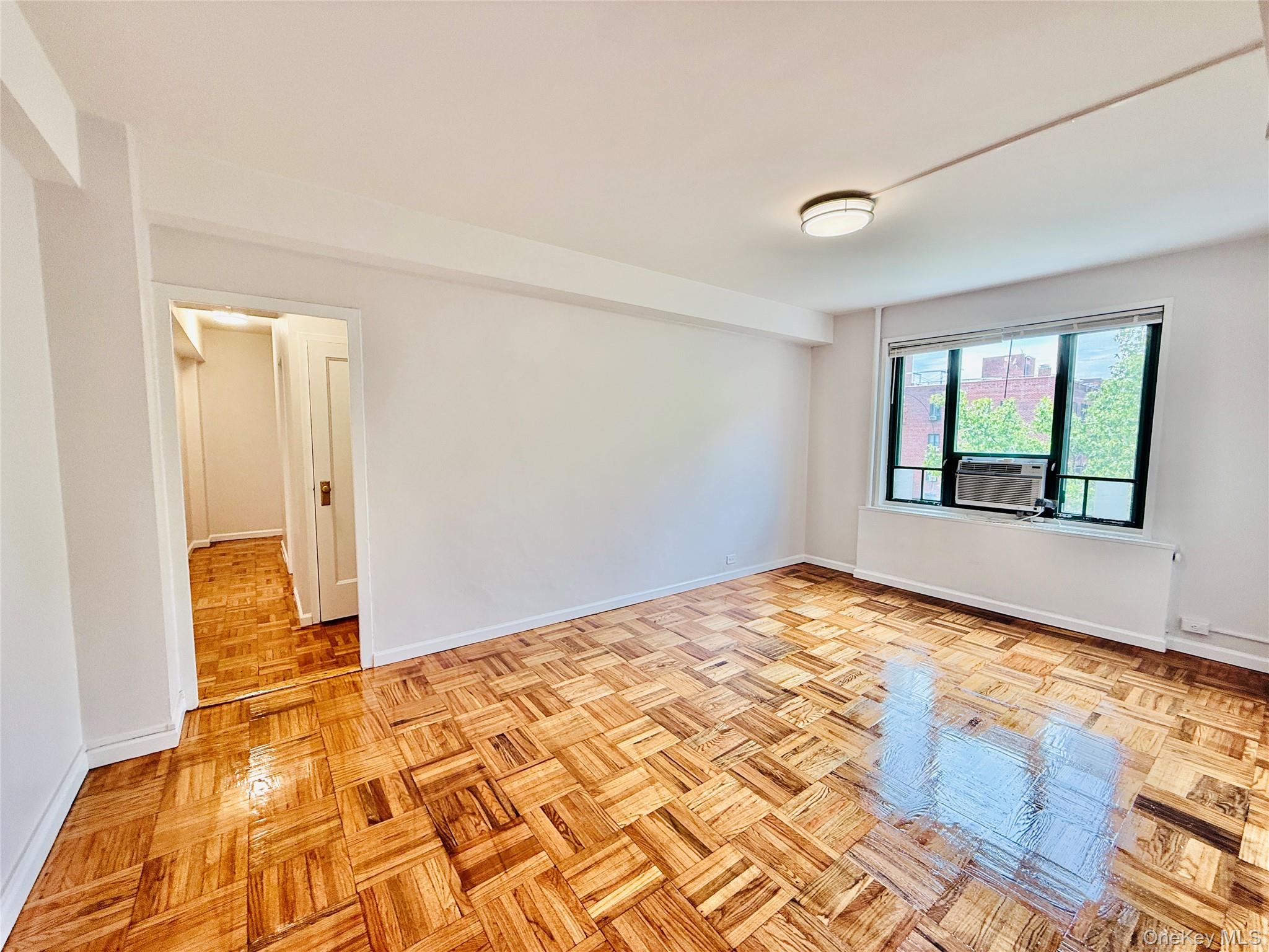1680 Metropolitan Avenue 6D