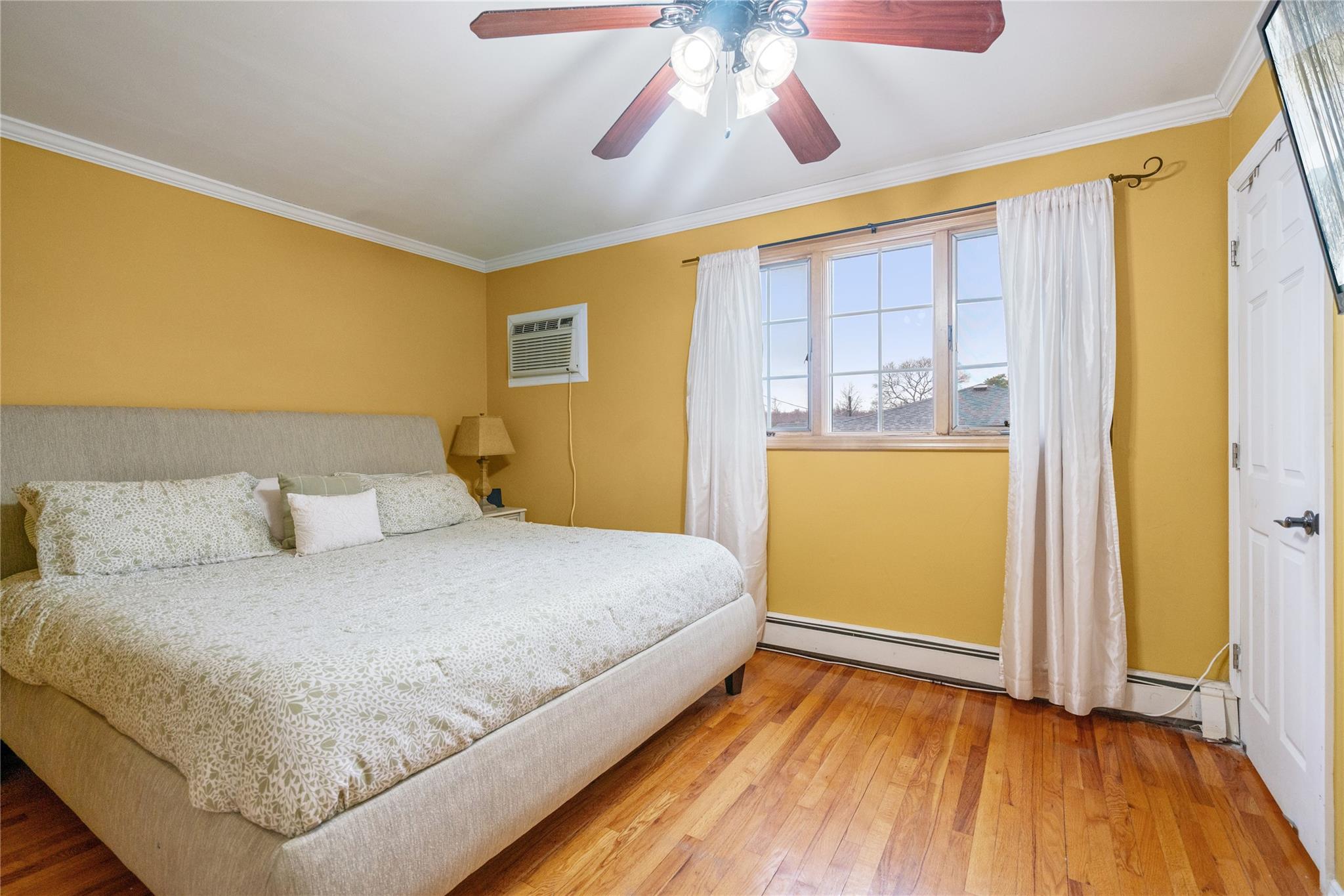 75 Moody Avenue, Islip, New York image 10