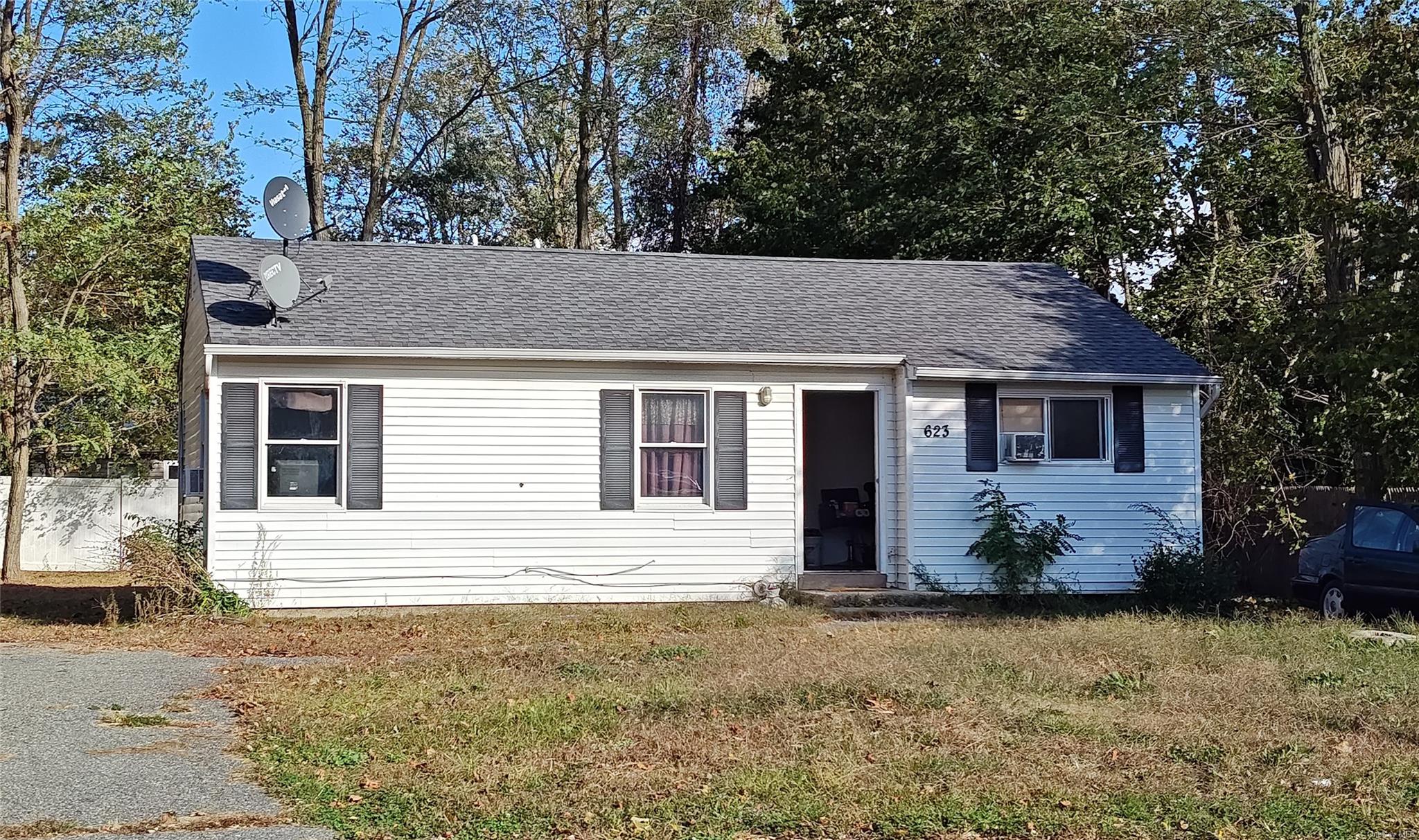 MLS: L3585813