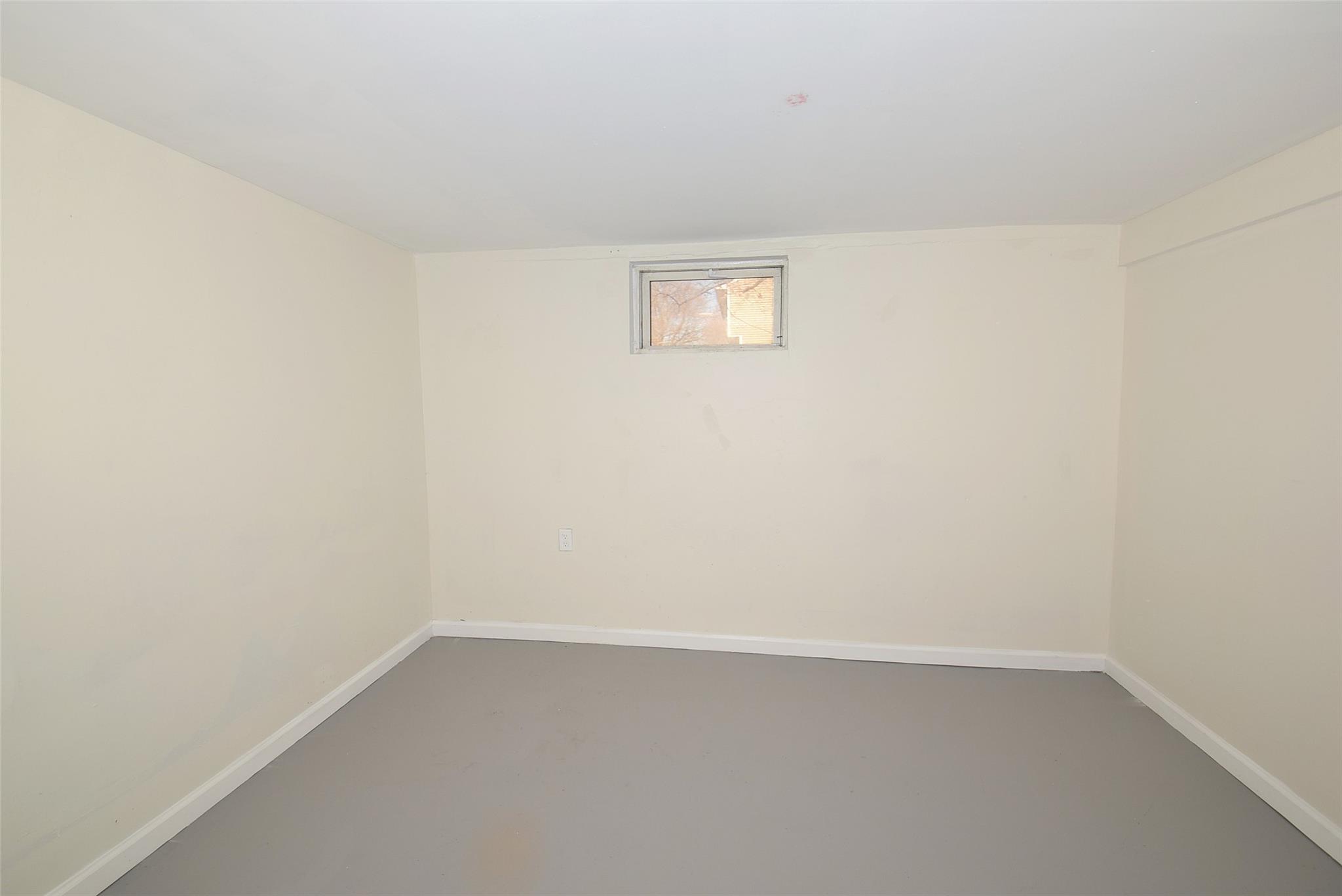 1347 Ferndale Boulevard, Central Islip, New York image 14