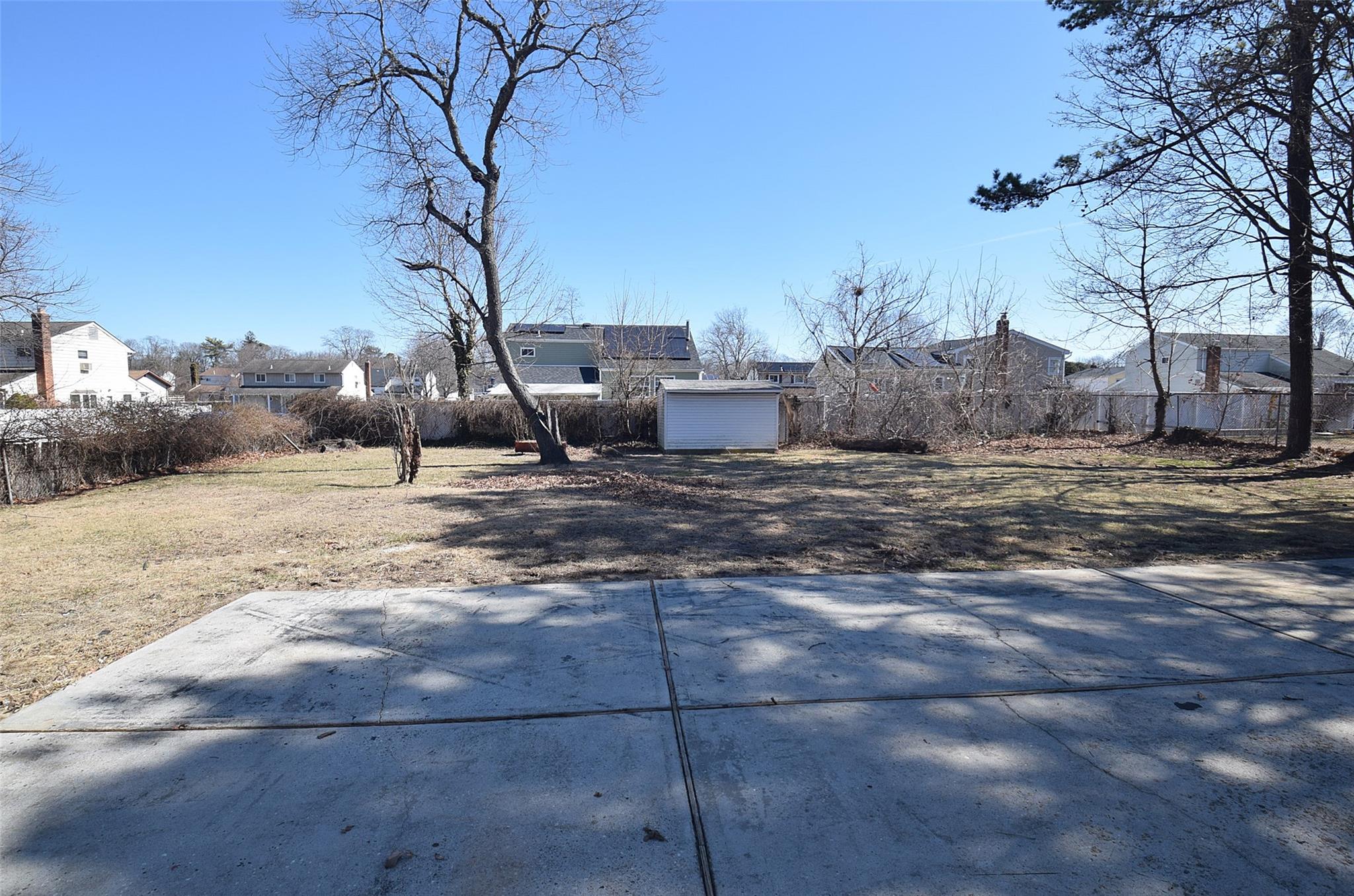 1347 Ferndale Boulevard, Central Islip, New York image 16