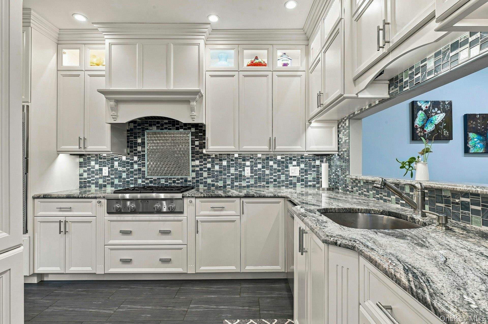 23 Willow Ridge Drive