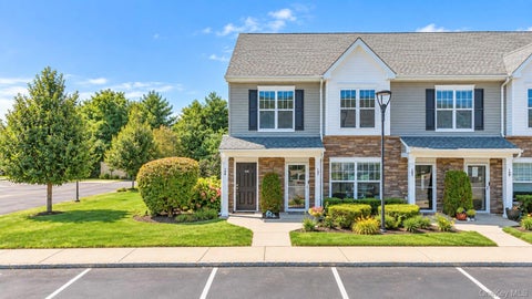 Condo For Sale - 106 Weatherby Lane<br/> Central Islip, NY 11722