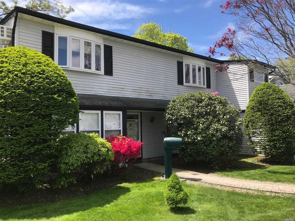 18 Hickory Lane