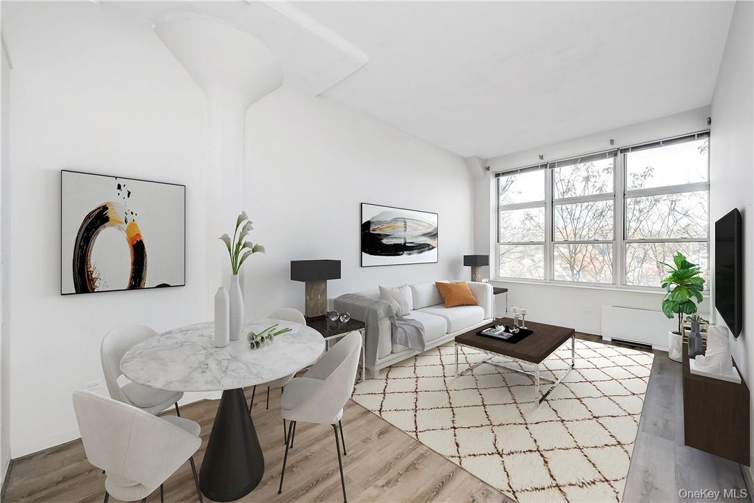 1 Landmark Square 416