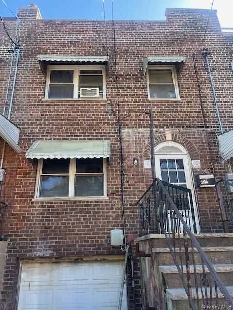 Homes For Sale - 3350 Fish Avenue<br/> Bronx, NY 10469