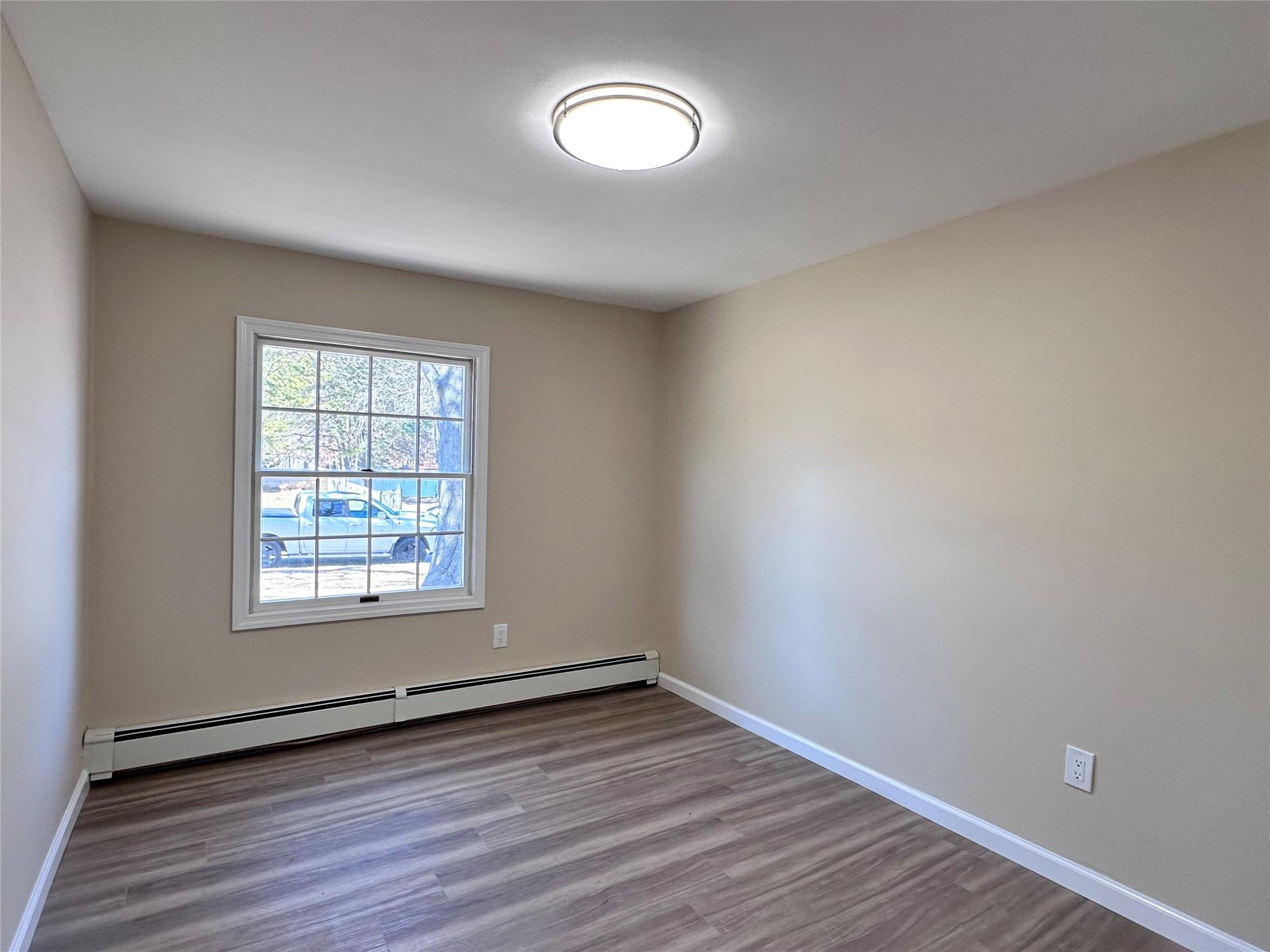 1073 Sipp Avenue, Medford, New York image 17