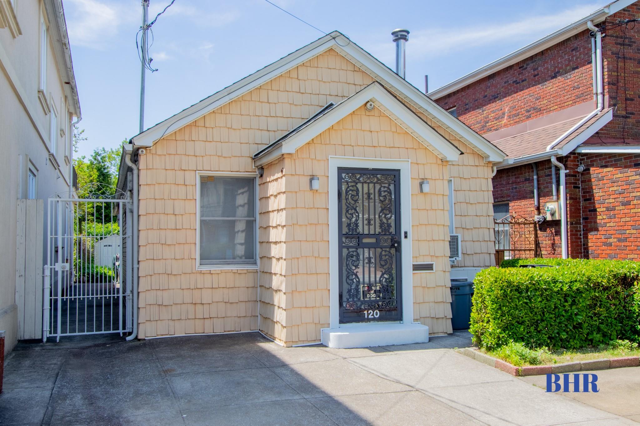 120 Norfolk Street, Brooklyn, New York image 1