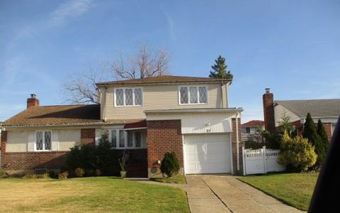 27 Caroline Avenue, Hempstead, NY 11003 - MLS#: 837406