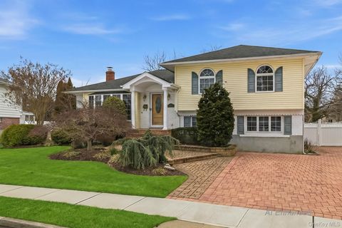 138 Washington Street Farmingdale NY 11735