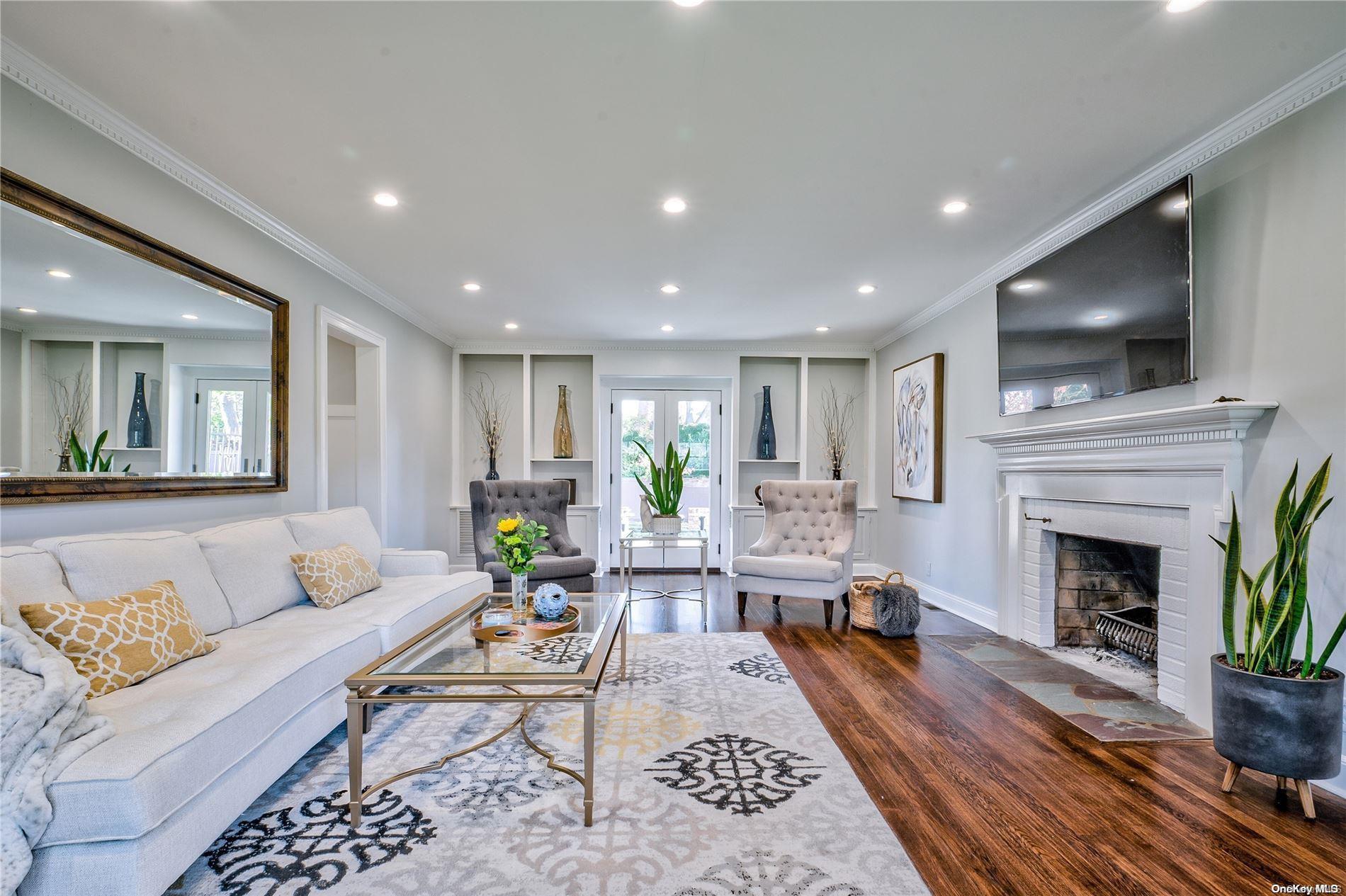 4 Beechwood Drive, Oyster Bay, New York image 9