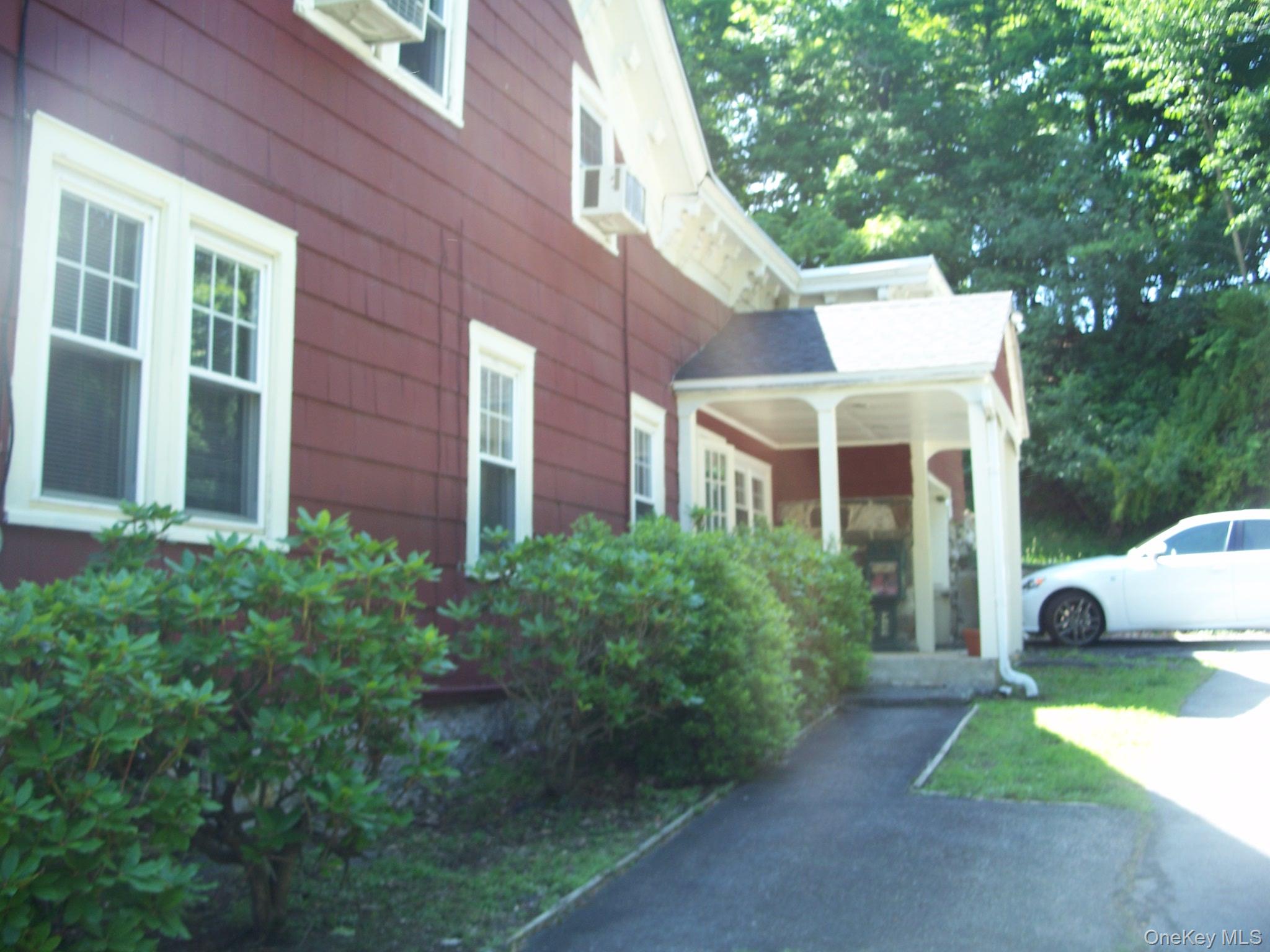 244 Greenwich Avenue