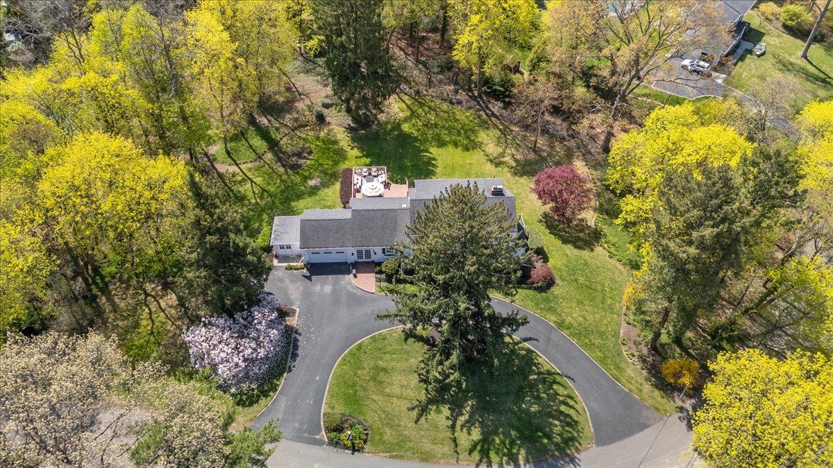 42 Connelly Road, Huntington, New York image 46