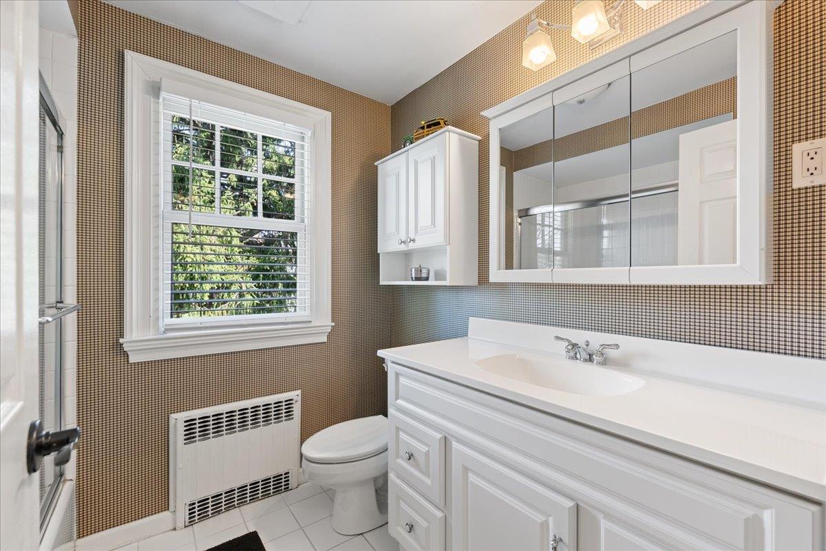 42 Connelly Road, Huntington, New York image 32