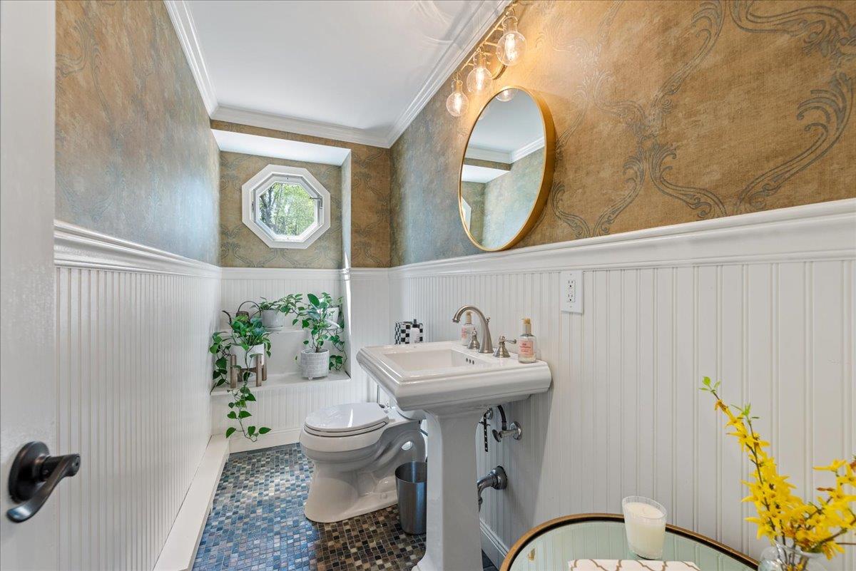 42 Connelly Road, Huntington, New York image 24