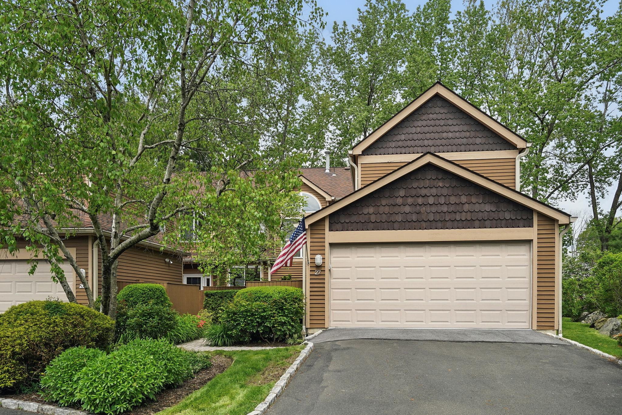 27 Indian Hill Road, New Rochelle, New York image 30