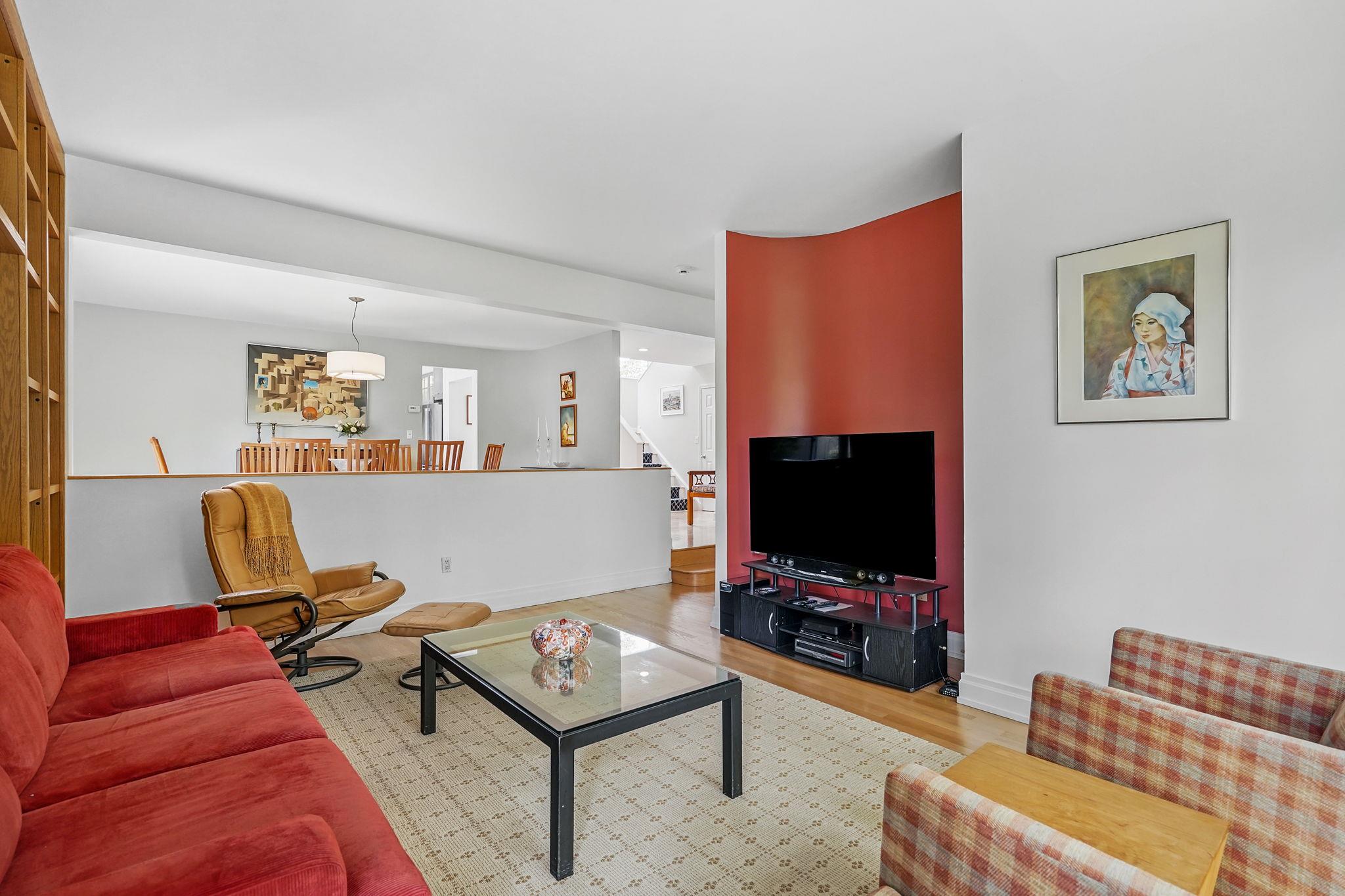 27 Indian Hill Road, New Rochelle, New York image 13
