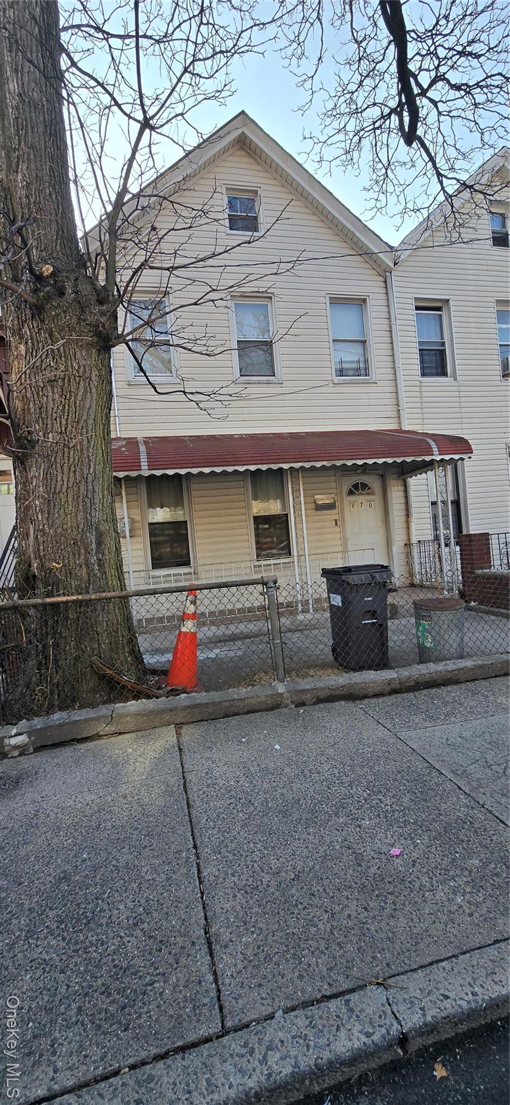 Photo of 170 Milford Street, Brooklyn, NY 11208 (MLS # 980696)