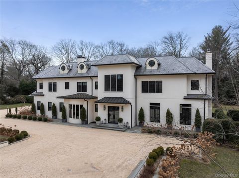 30 Wood Acres Road Brookville NY 11545