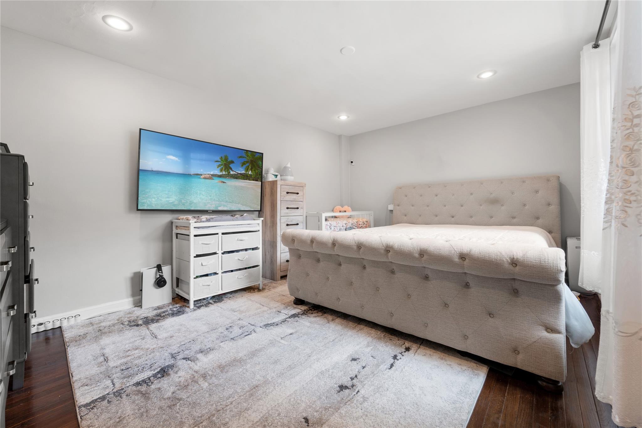 3 Sadore Lane #4G, Yonkers, New York image 8