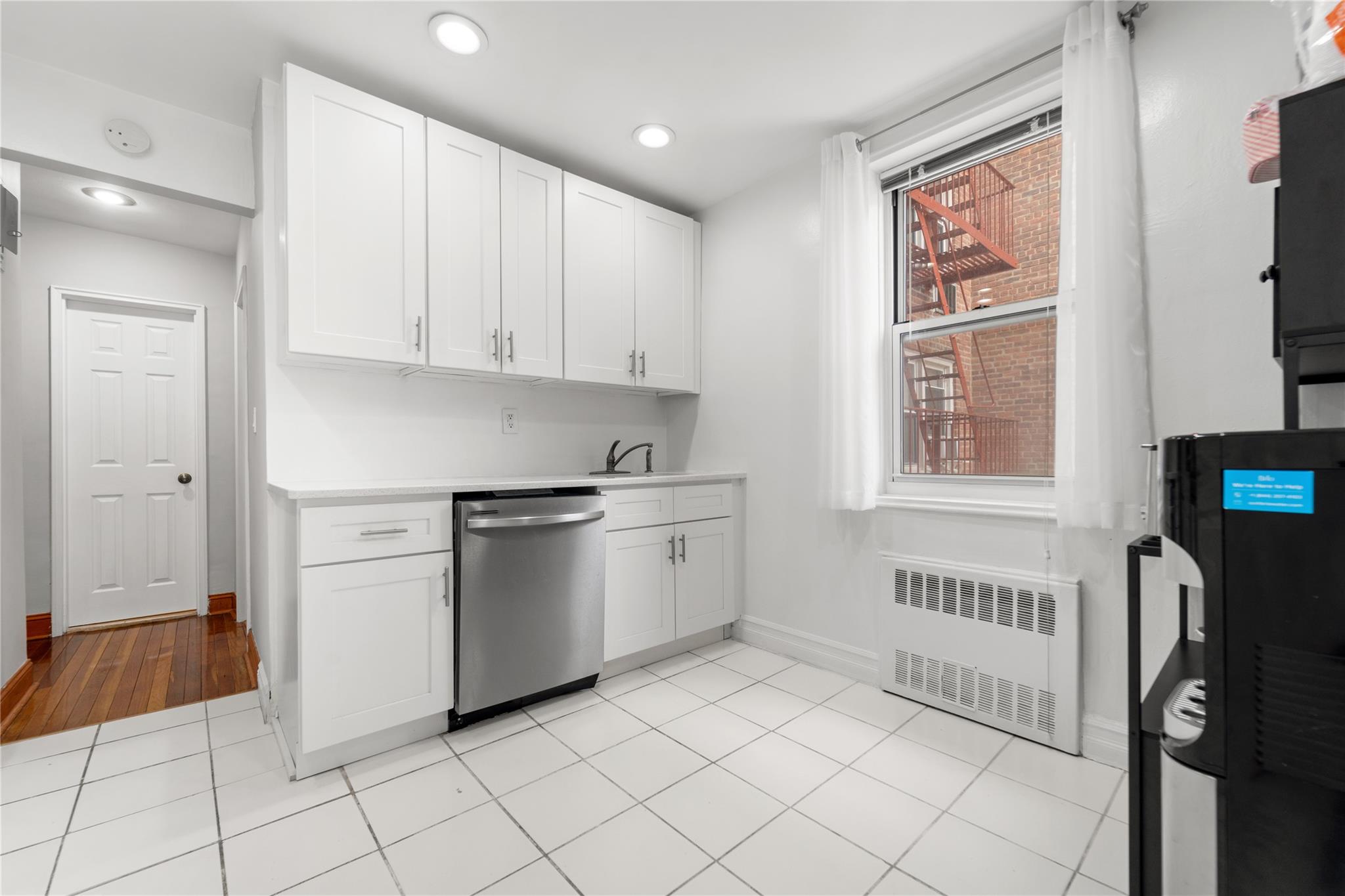 3 Sadore Lane #4G, Yonkers, New York image 5