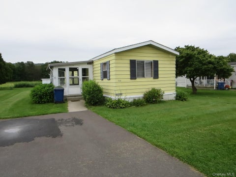 Mobile Home For Sale - 100 Park Drive Dr<br/> Dover Plains, NY 12522