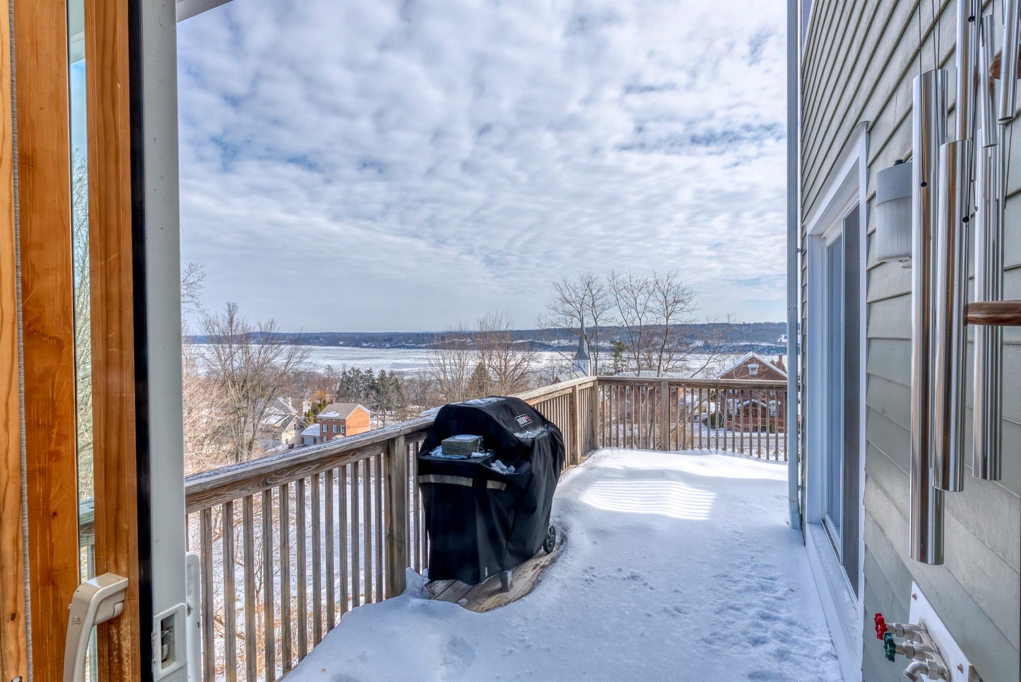 209 W Sackett Street, Port Ewen, New York image 26