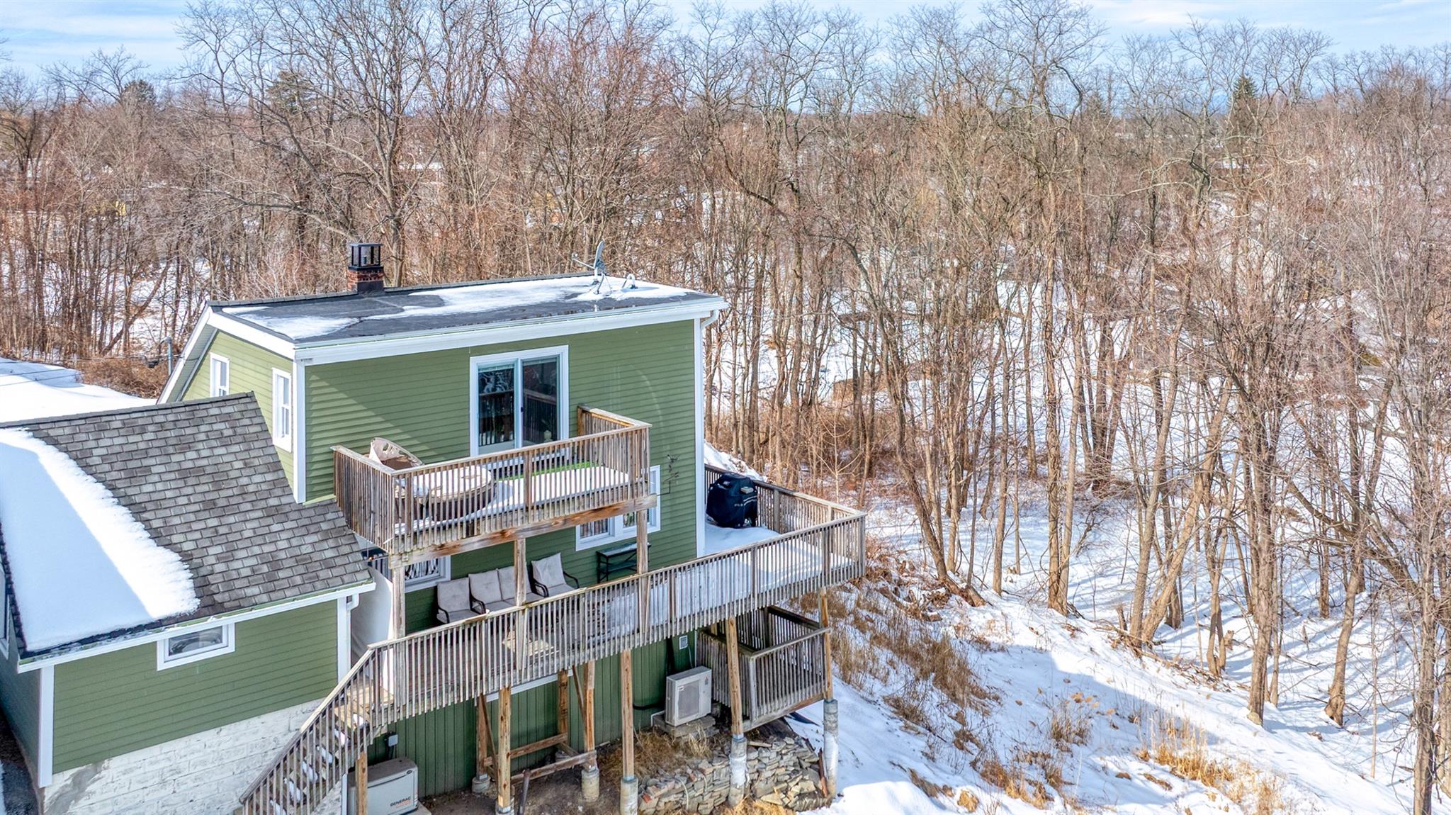 209 W Sackett Street, Port Ewen, New York image 3