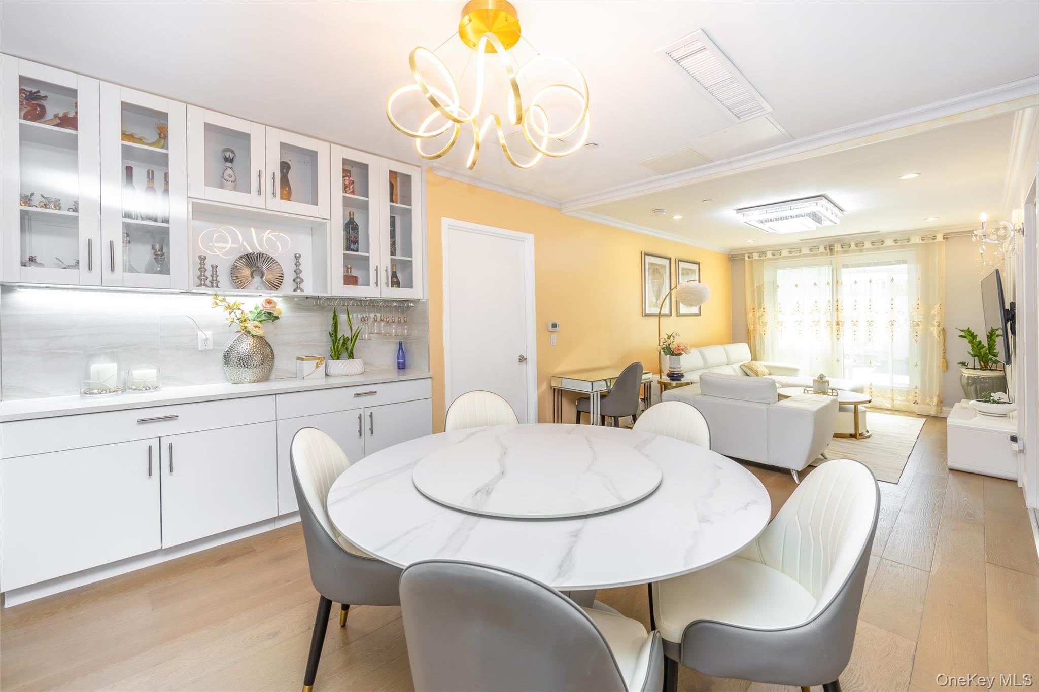 13620 Booth Memorial Avenue 2A