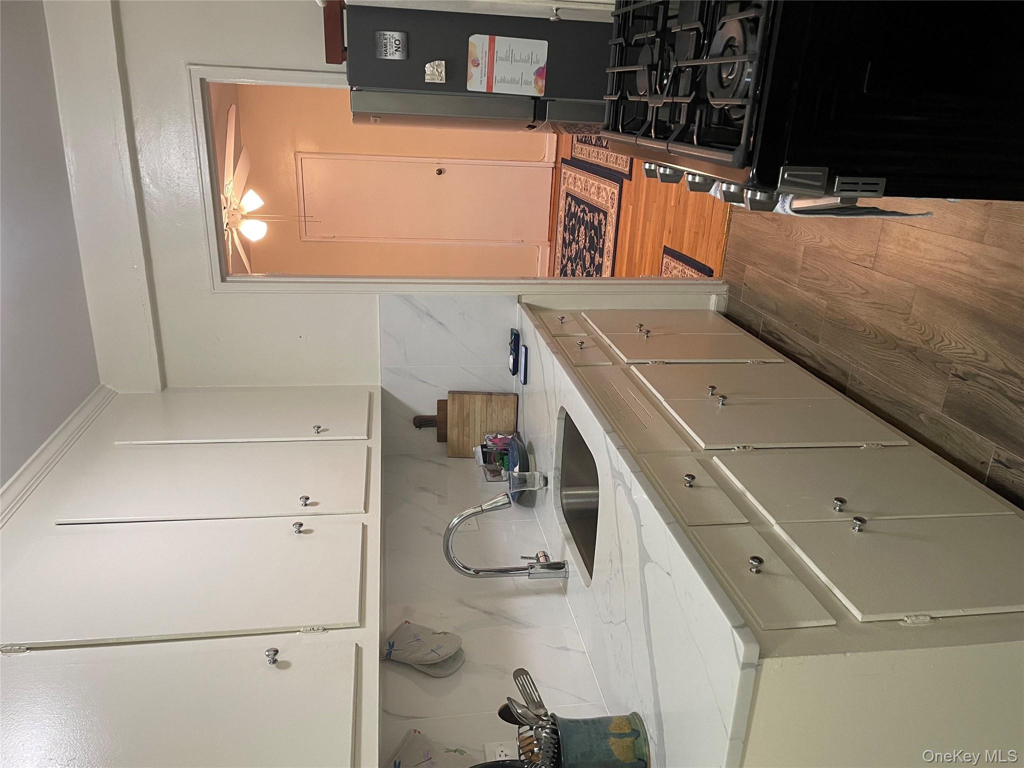 1430 Thieriot Avenue 6J