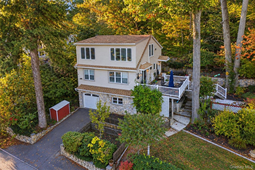 Photo of 55 Tanglewylde Road, Lake Peekskill, NY 10537 (MLS # 1061534)