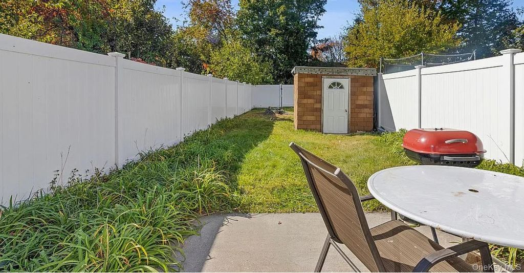 Photo of 102-34 187th Street, Hollis, NY 11423 (MLS # 986316)