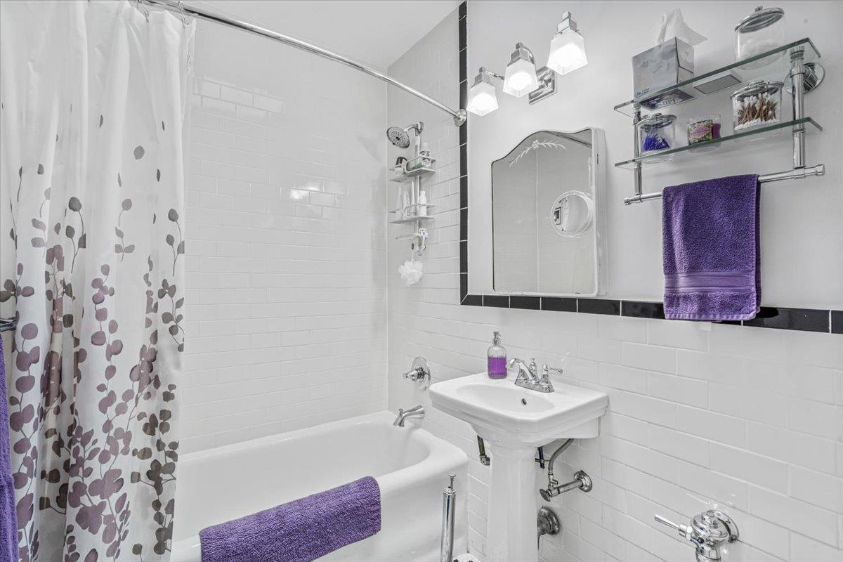 3430 71st Street, Jackson Heights, New York image 18