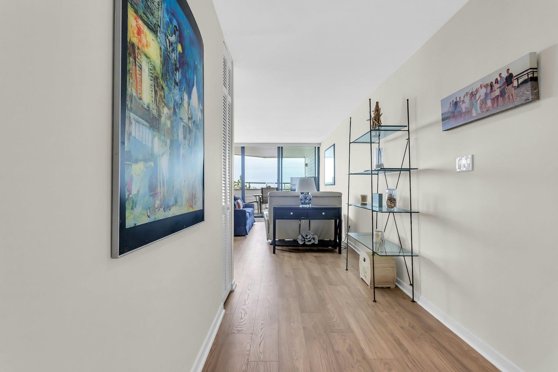 259 Dune Road 128