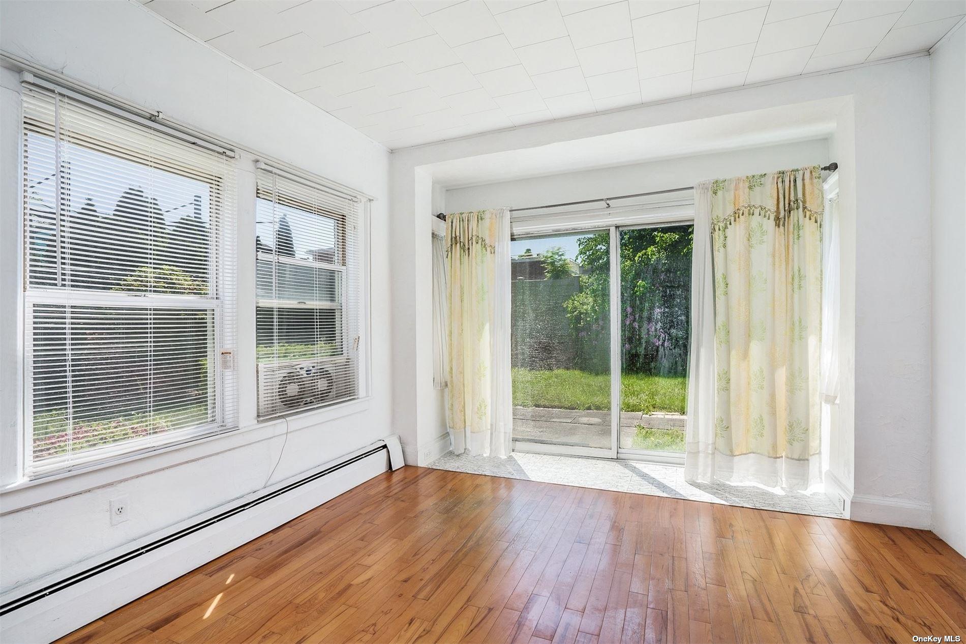 110-30 69 Road, Forest Hills, New York image 5