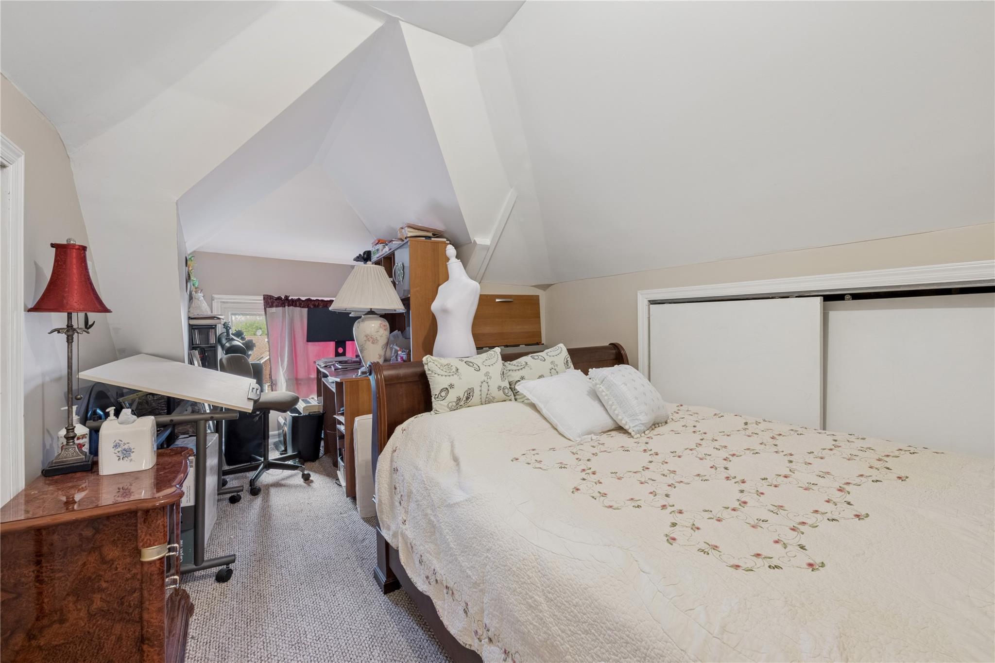 462 W Beech Street, Long Beach, New York image 22