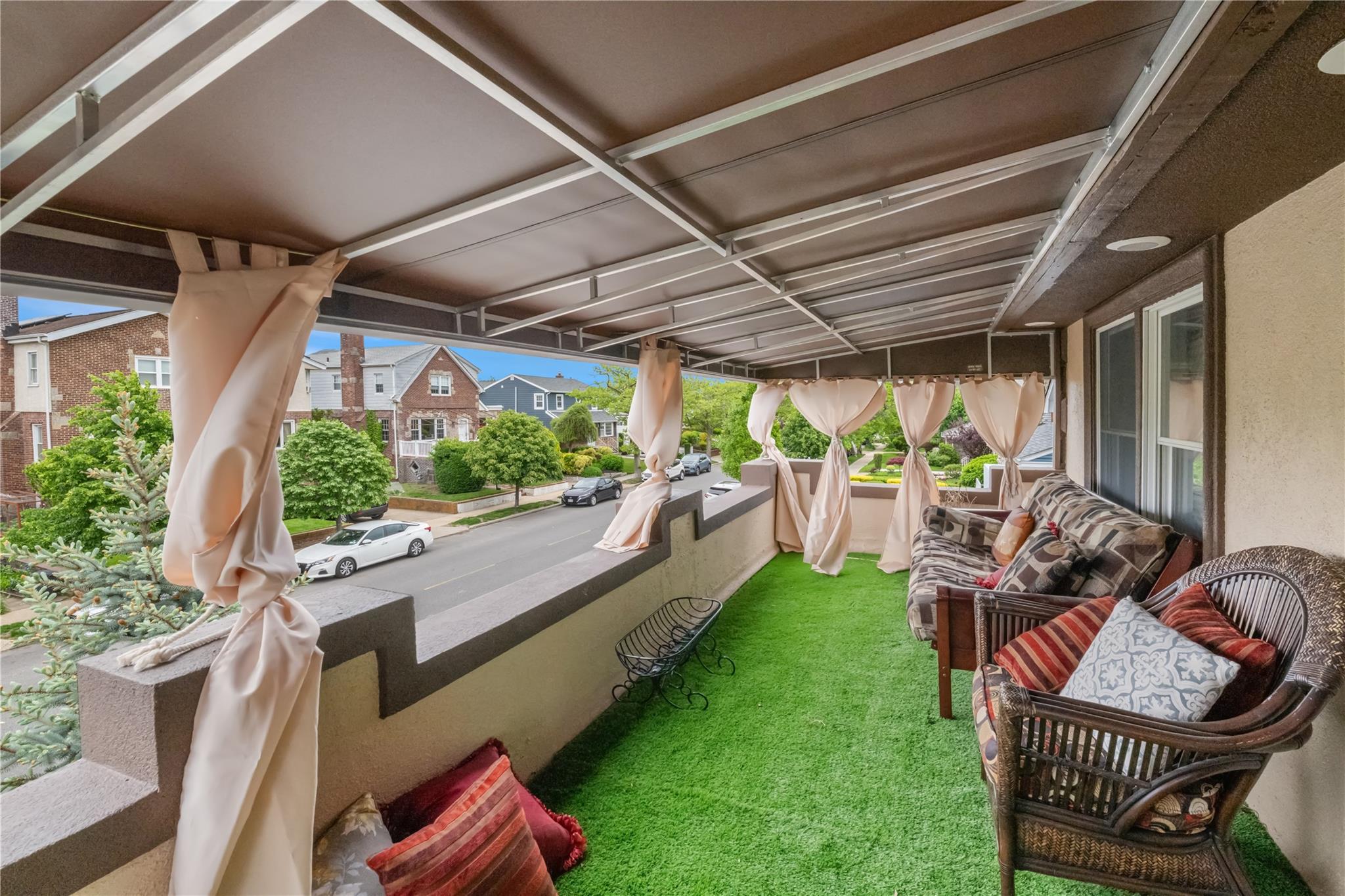 462 W Beech Street, Long Beach, New York image 31