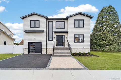 2460 Centre Avenue Bellmore NY 11710