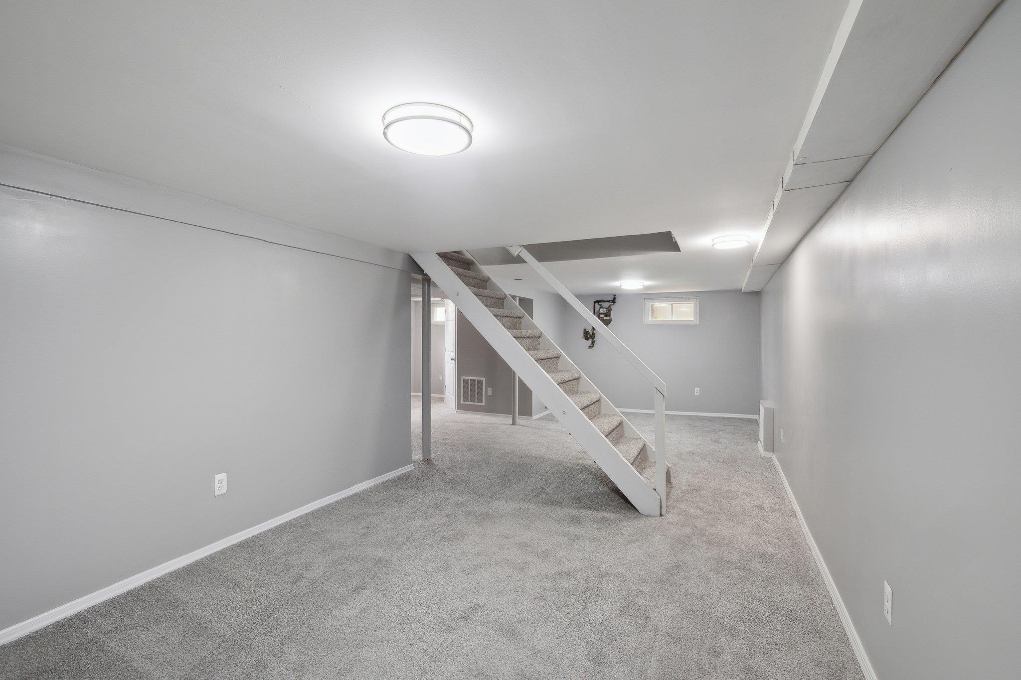 17 21 St Avenue, Bay Shore, New York image 23