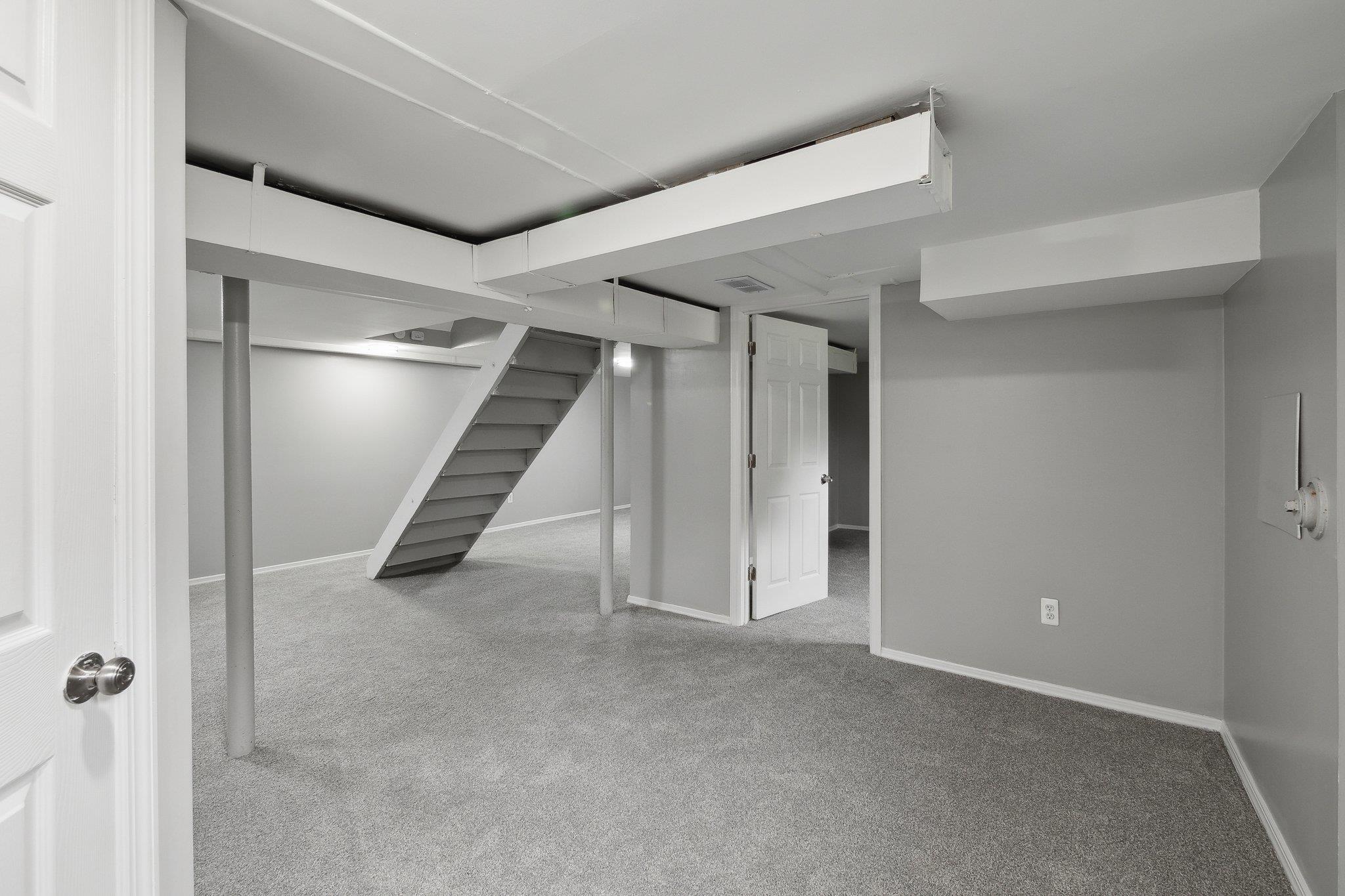 17 21 St Avenue, Bay Shore, New York image 26