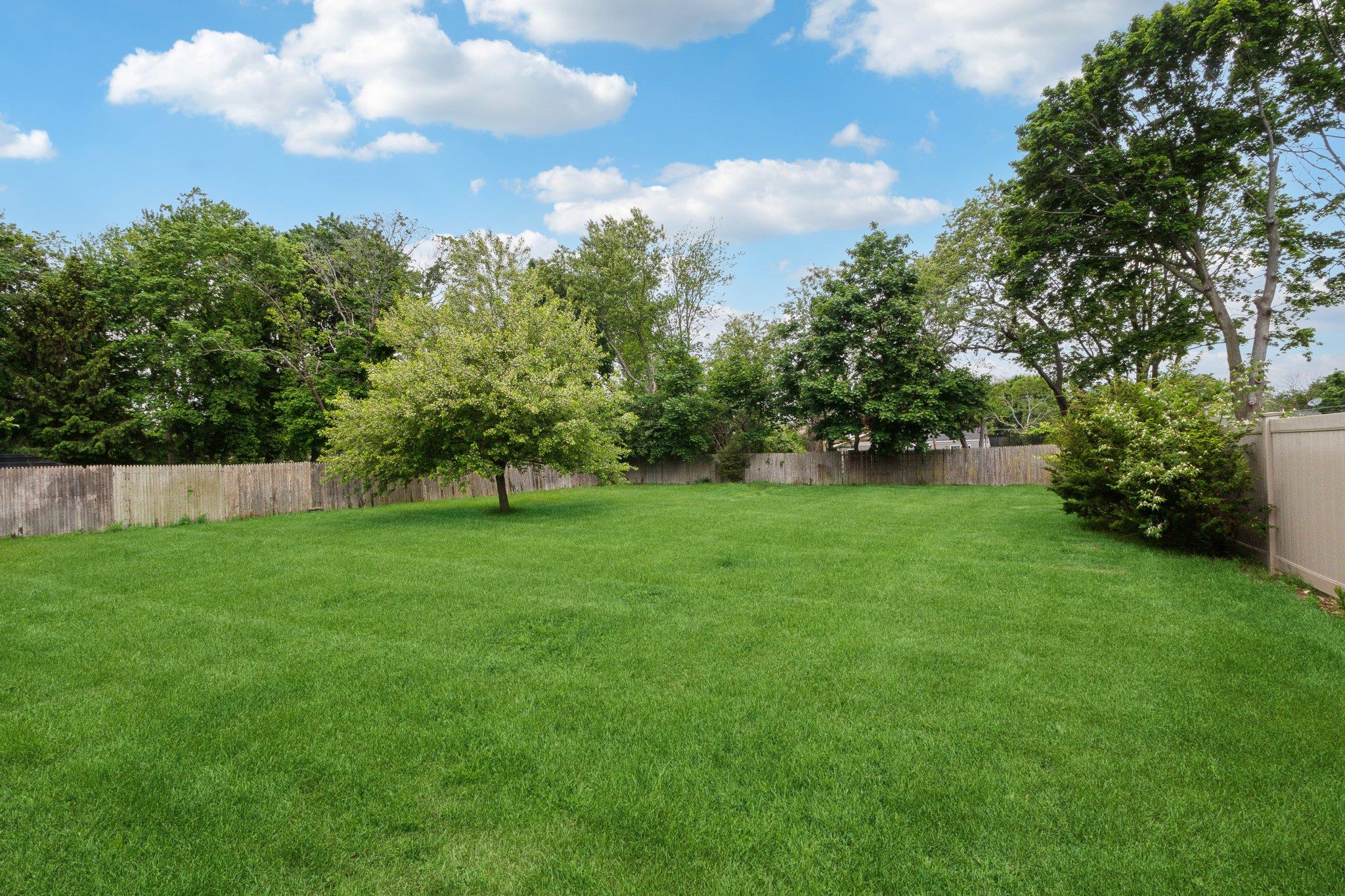 17 21 St Avenue, Bay Shore, New York image 30