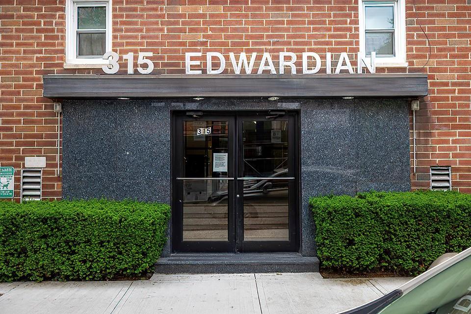 Property for Sale at W 232nd Street 3C, Bronx, New York - Bedrooms: 2 
Bathrooms: 2 
Rooms: 4  - $359,000