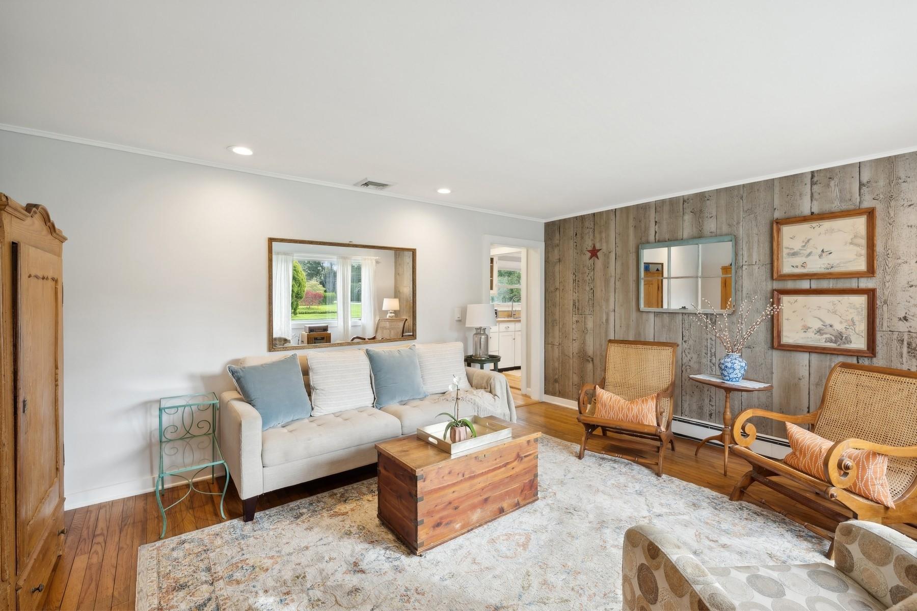 40 Maidstone Avenue, East Hampton, New York image 6