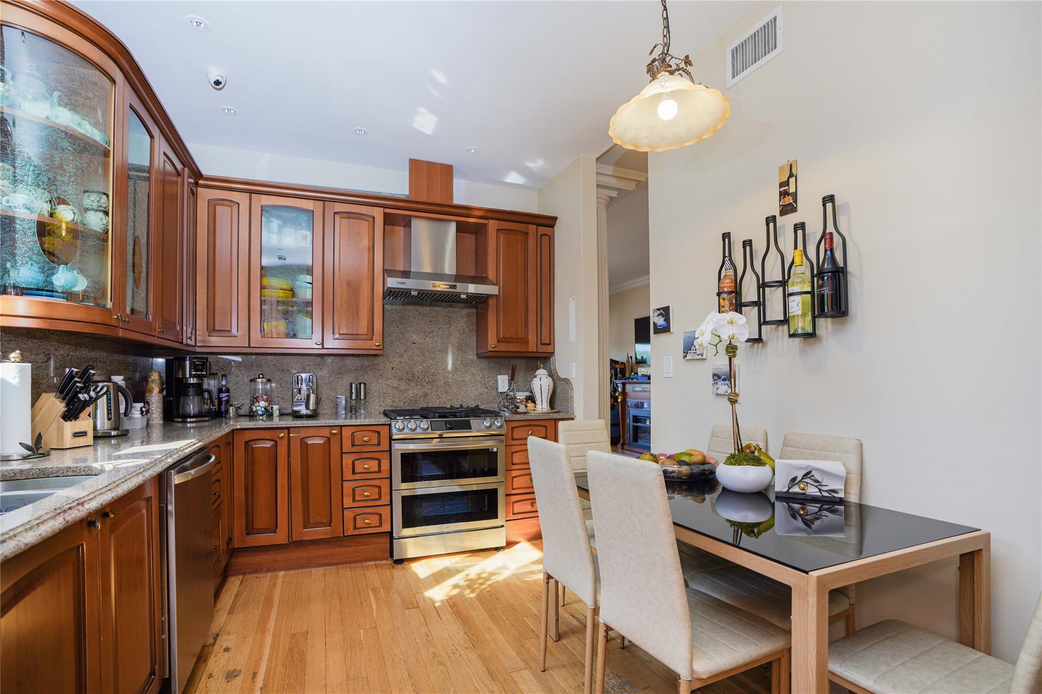 2314 N National Drive Dr, Brooklyn, New York image 16
