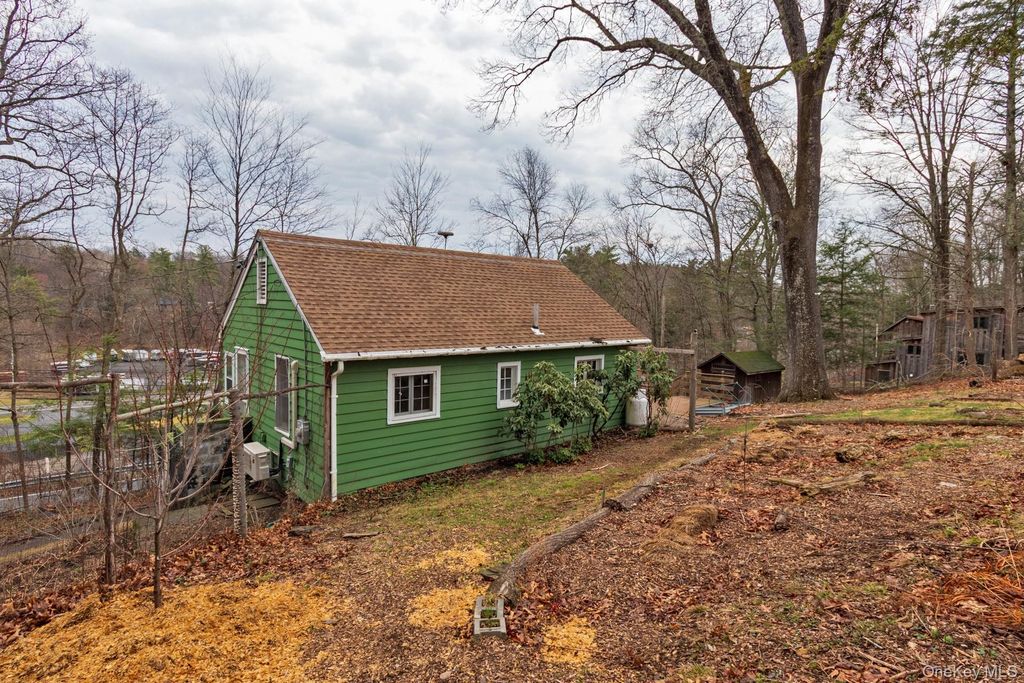 Photo of 67 Kallop Road, Kingston, NY 12401 (MLS # 978193)