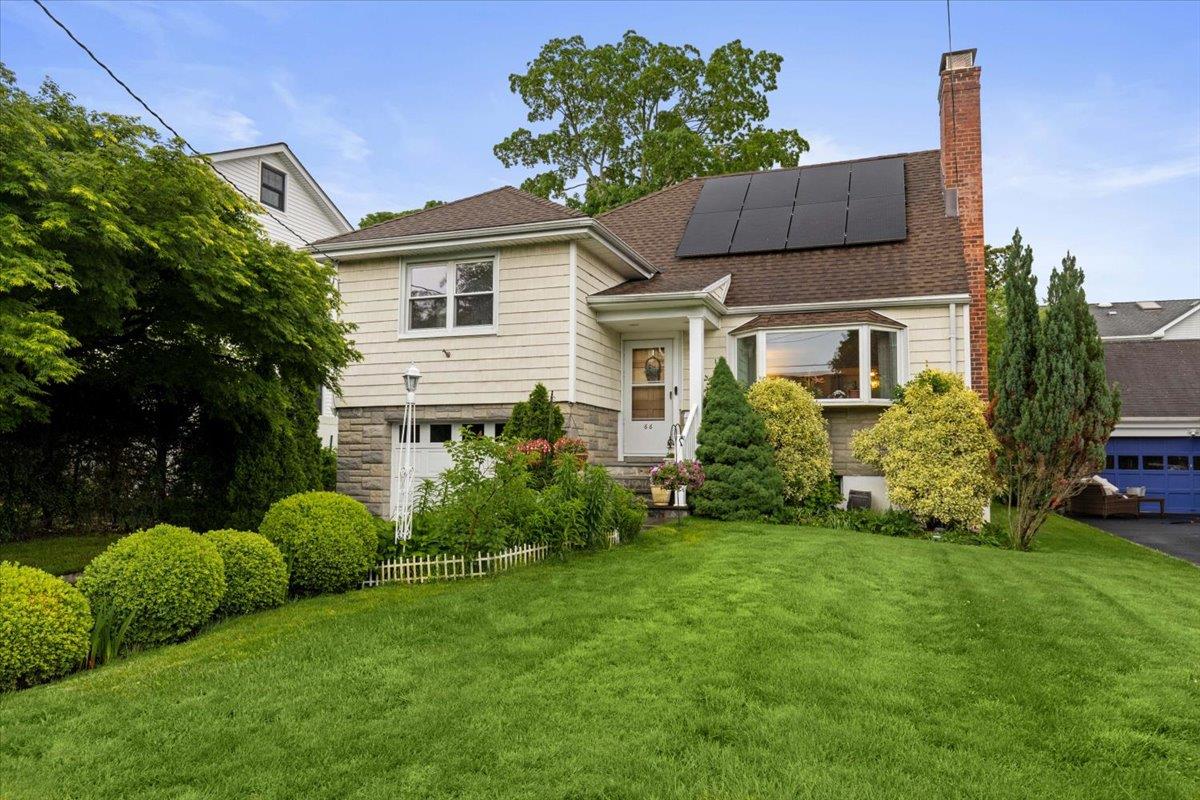 66 Lyons Road
