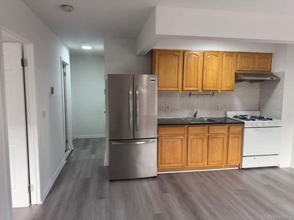 Photo of 4024 76th Street #4A, Elmhurst, NY 11373 (MLS # 1043482)