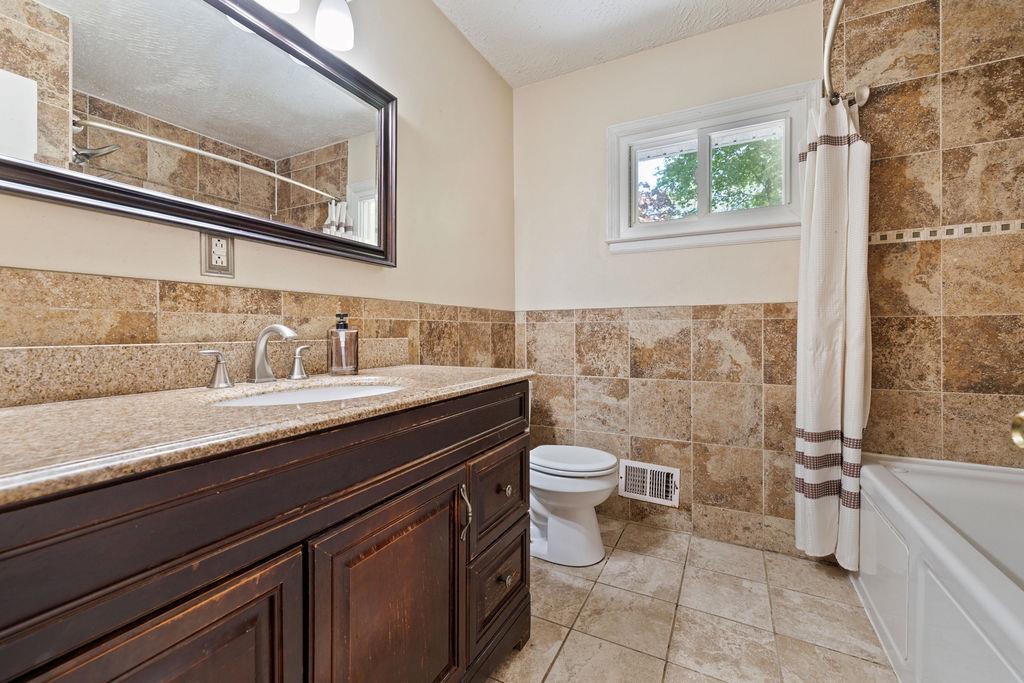 16 Keltz Street, New City, New York image 19