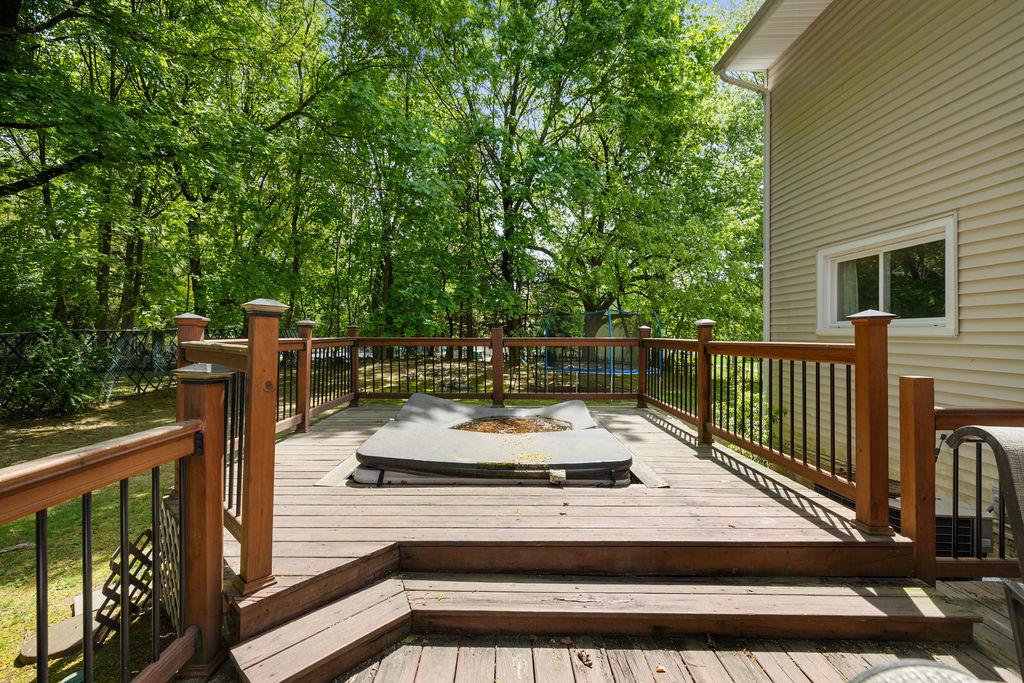16 Keltz Street, New City, New York image 32