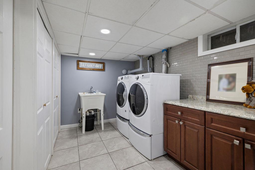 16 Keltz Street, New City, New York image 29